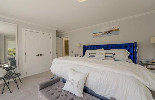 The J Luxury Villa - Southampton Poolside Retreat with Sauna - Foto 64