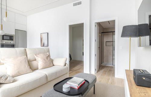 Apartamento 5 - Elegante en Castellana - 4 Torres - Photo 1