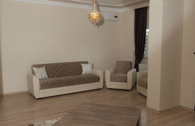 Royal Life Residence - Photo 24