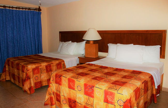 Nuevo Centro Vacacional Gogorron - Photo 10