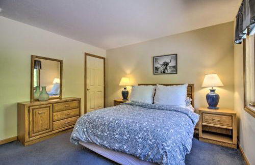 Timber Creek Townhome with 2 Decks and Mtn Views! - Foto 17