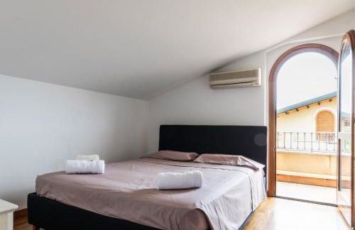 Villa vicino al mare con giardino e parcheggio - Foto 11