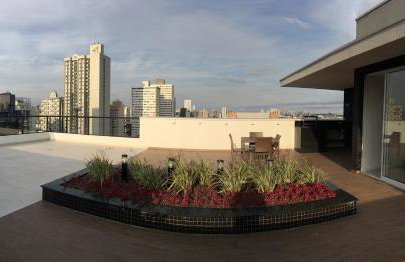 609-Apartamento Encantador, com 1 vaga de GARAGEM, Todo Mobiliado e Decorado, Edificio com Academia, Lavanderia, Excelente localização no Rebouças, Proximo ao Batel e Centro - Foto 22