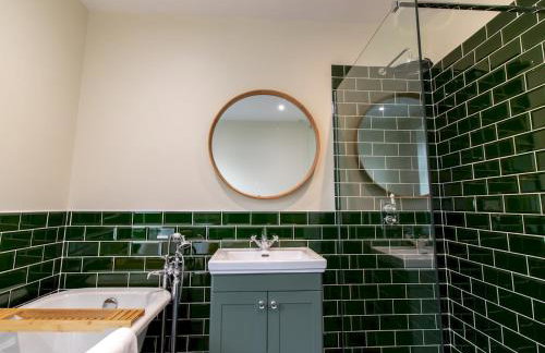 Charming Edwardian Stone Cottage Countryside Views - Pass the Keys - Foto 40