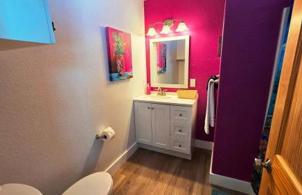 Private Lazy River Pool, 4-bed house, & dock - Foto 31