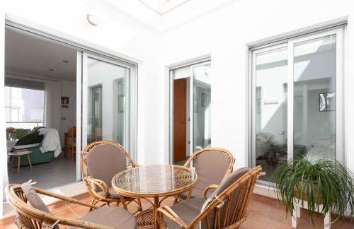 Casa particular en la playa a pocos metros del mar con garaje - Foto 19