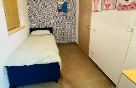 Reflections At The Lake - Foto 15