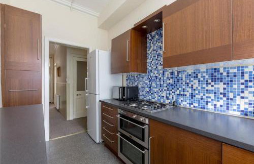 3 Bedrooms Flat in Central Edinburgh New Town , Lothian Road - Foto 21