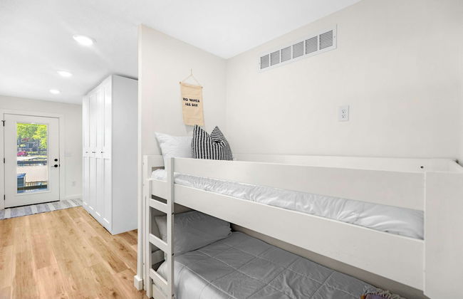 Little Bearcat Bungalow Stay on Ozark Waterfront - Photo 5