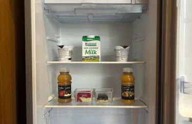 Romantic Swiss Cabin Hideaway & Hot Tub Spa Pool - Foto 39