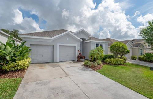 Spacious 4BR Home Themed Rooms, Pool, Near Disney - Foto 2