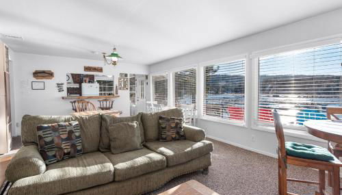 Lakefront Retreat - Lakefront cabin near Holloways Marina - Foto 4