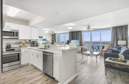 Pelican Beach Resort Top 20th Floor Condos with Ocean View - Foto 20