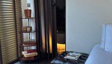 Luxurious cabin with desk & mini library - Foto 2