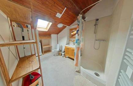 Grand studio lumineux proche gare Bellevue & tram - Foto 6