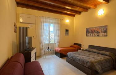 IN CENTRO Rooms and Apartments - Foto 1