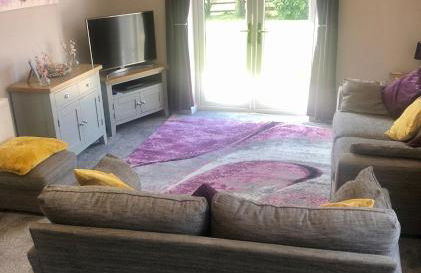 2 bedroom bungalow, 15 minutes to Alton Towers, dog friendly - Foto 10