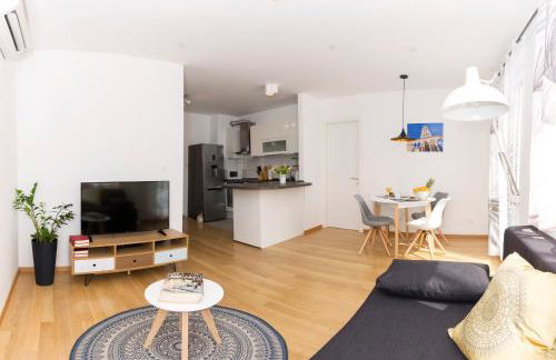 Cvit Jadrana - Foto 1