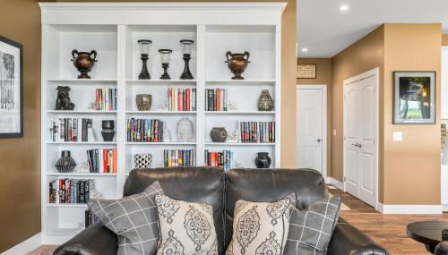 Golf in Luxury - 4BDR Home on Agaming Golf Course - by Torch Lake - Foto 2, Other