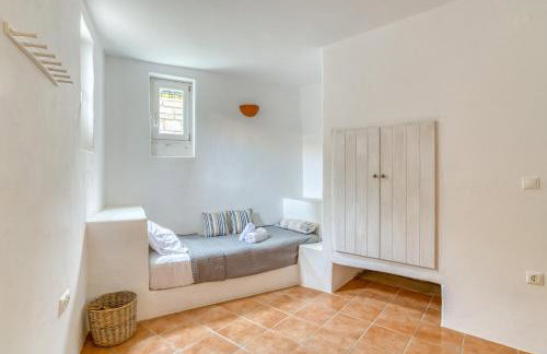 Lefkes Village Living - Photo 24