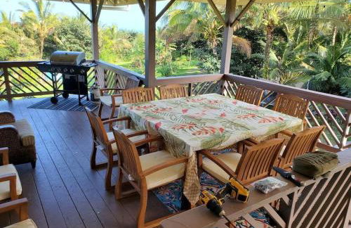 THE HONOMU HOUSE - Gorgeous, Spacious 4Bd2Ba Home near Waterfalls and Hilo, Sleeps 12! - Foto 10