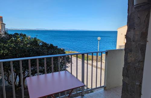 Appartement vue mer à 1 min à pied des plages avec parking privé - Foto 8