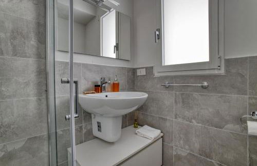 Just Urban Stays - Moderno bilocale con Ampio Terrazzo - M4 Tolstoj - Foto 20