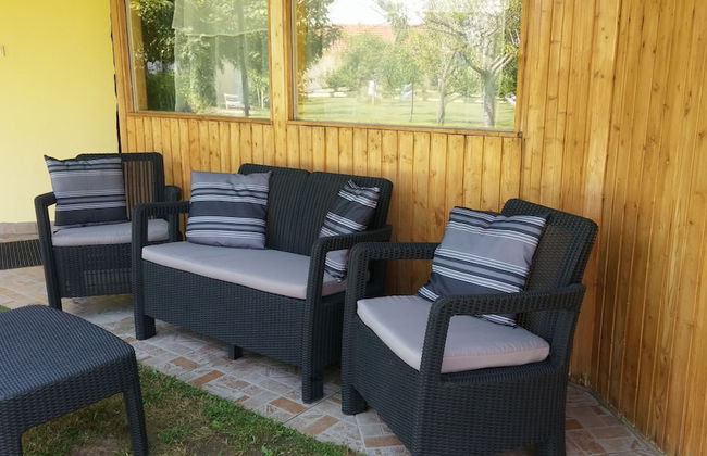 Galeria In The Garden - Photo 30