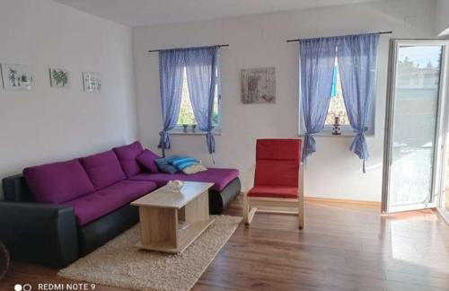 Stone House with Garden - Foto 6