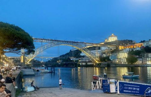 200M - Train Station Barrinha Beach House & Pool - Foto 44