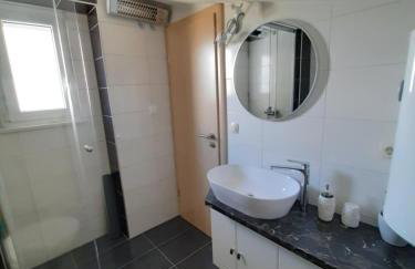 Ana Marija - Foto 11