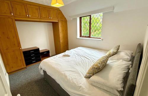 Big 6 bedroom house in Biddenham with 3 bathrooms - Foto 8