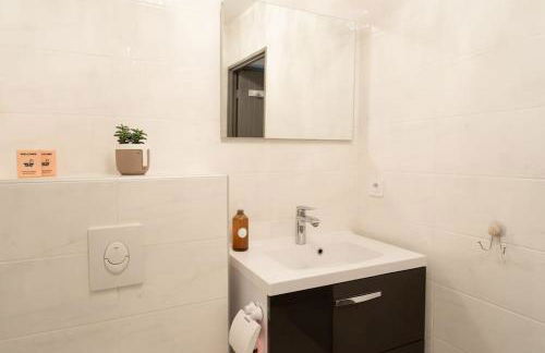 C2 - 2 BDR Montfleury - Pool, Garage, Terrace & AC - Foto 22