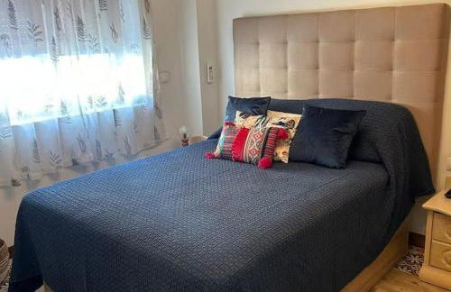 House -Sleeps 6-Garden-Fireplace - Photo 26