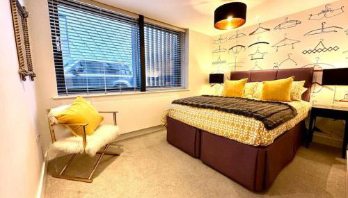 Super Modern New 2 Bedroom Apartment - Next to the Beach - Great Location - Fast WiFi - Smart TV - sleeps up to 4! Close to Purbeck, Corfe Castle, Sandbanks, Poole & Bournemouth - Foto 5