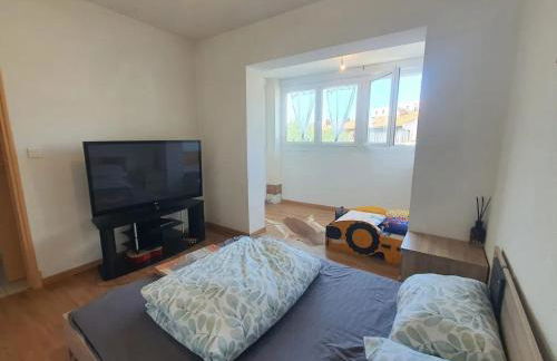 Maison confortable à Carcassonne avec jardin privé - Foto 4