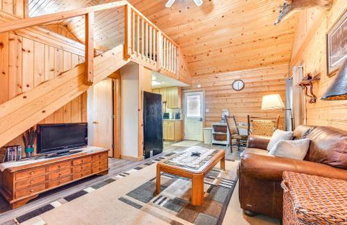 Secluded Bigfork Cabin with Canoes and Views! - Foto 6