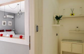 3 Suite in Centro Città con Vista Mare, Doccia Cromoterapia & Netflix Gratuito - Foto 13