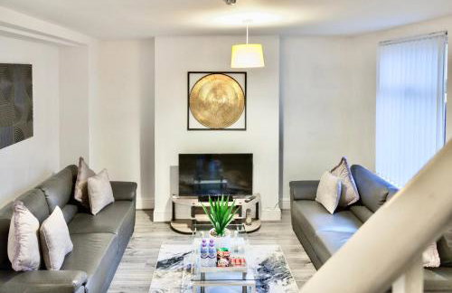 Large 6 Bed House, Long Term Stay Savings, Contractors, Professionals, Big Groups, Free Parking! - Foto 17