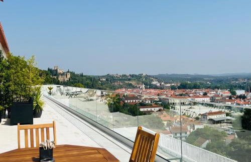 Vila Pombal Tomar Apartments - Pool & City Views - Foto 25
