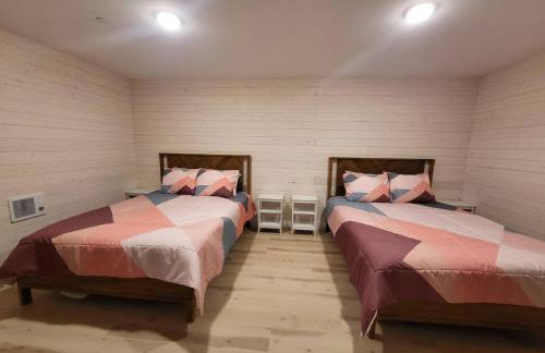 Mountain View Home w/Hot Tub - Close to Downtown! - Foto 35