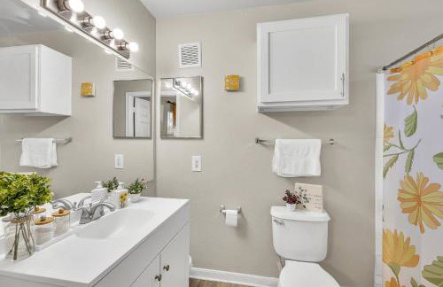 Casa Marigold ATX - Cozy Stay - Near DT & Airport - Foto 14