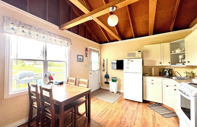 Jake & Jo's Cottages - Photo 40