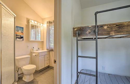 Cabin with Hot Tub and Views 1 Mile to Alyeska Resort - Foto 25