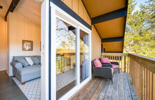 Walk to Liberty Mountain Lake-View Ski Retreat! - Foto 16