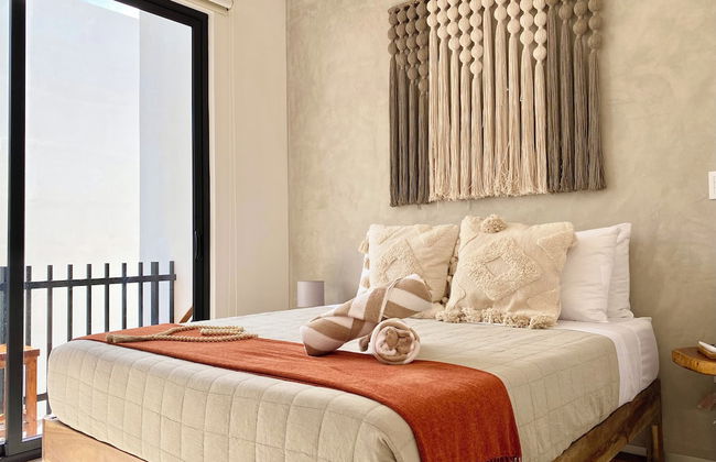 Urban Towers by Andiani Travel - Photo 6