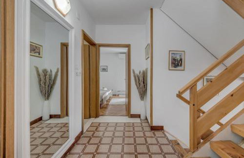 Above The Sea - Foto 13