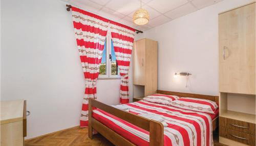 Beautiful Apartment In Dinjiska - Foto 4