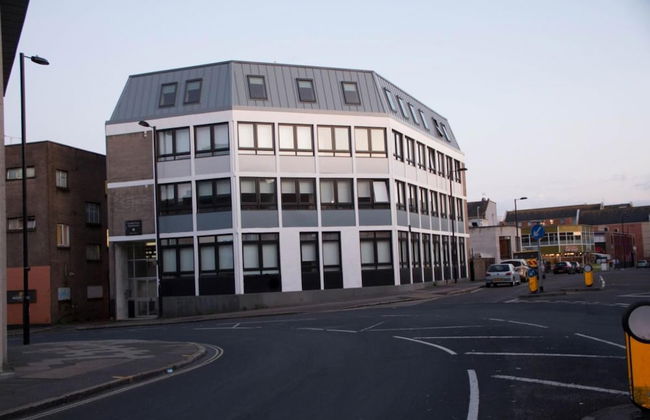 Stayzo Castle Penthouse 17 - A Clean Fresh Modern Apartment With Free Wi-fi - Foto 26