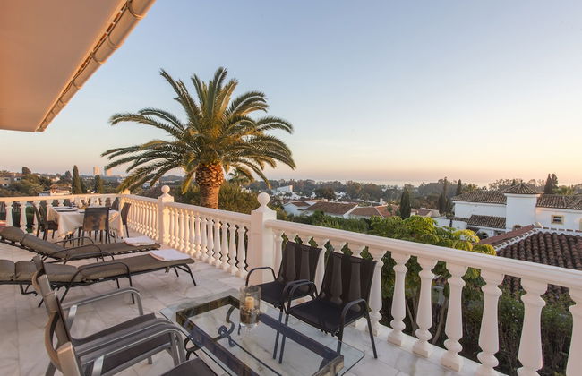 Villa Near Beach In Marbella - Photo 36